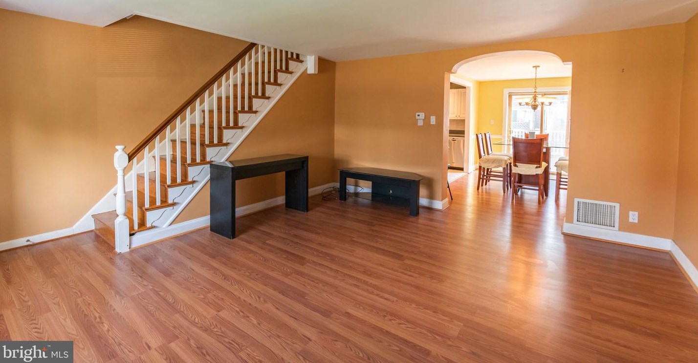 2622 Dudley St, Philadelphia PA  19145-2504 exterior