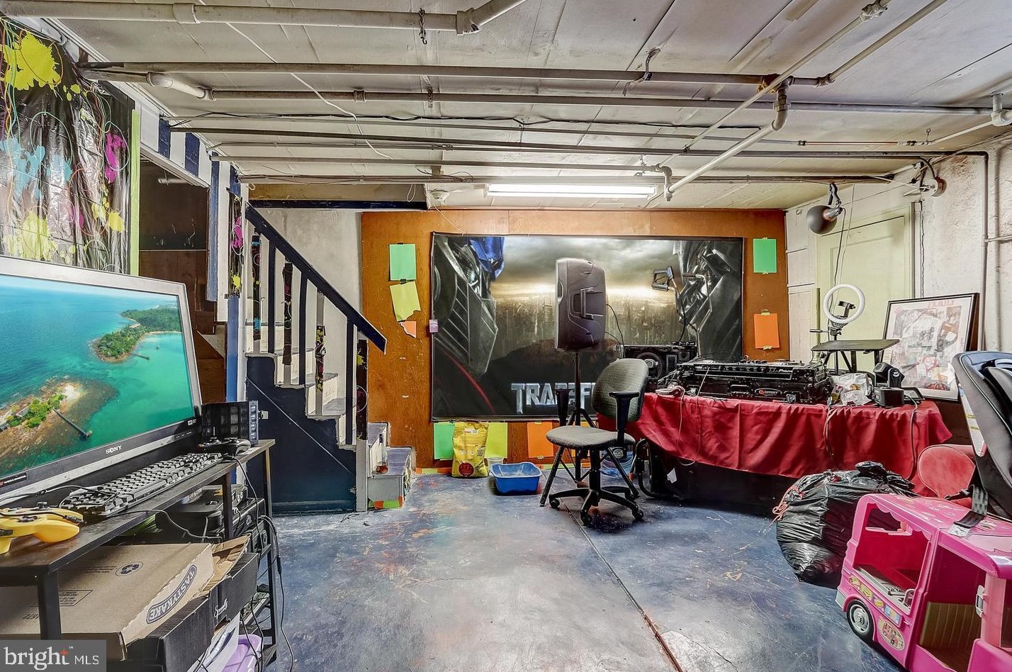 96 Sparks St, Philadelphia PA 19120-1420 exterior