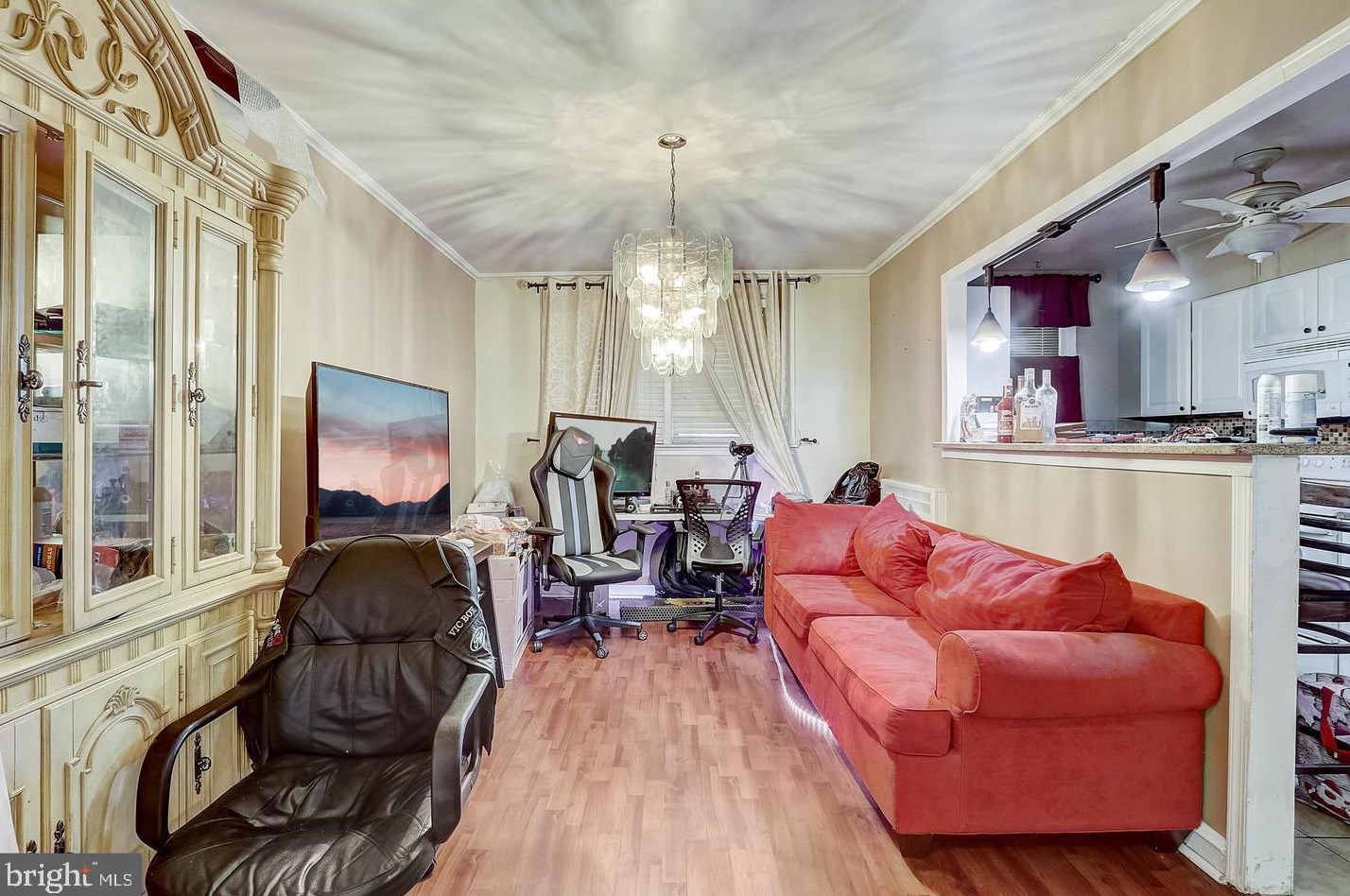 96 Sparks St, Philadelphia PA 19120-1420 exterior