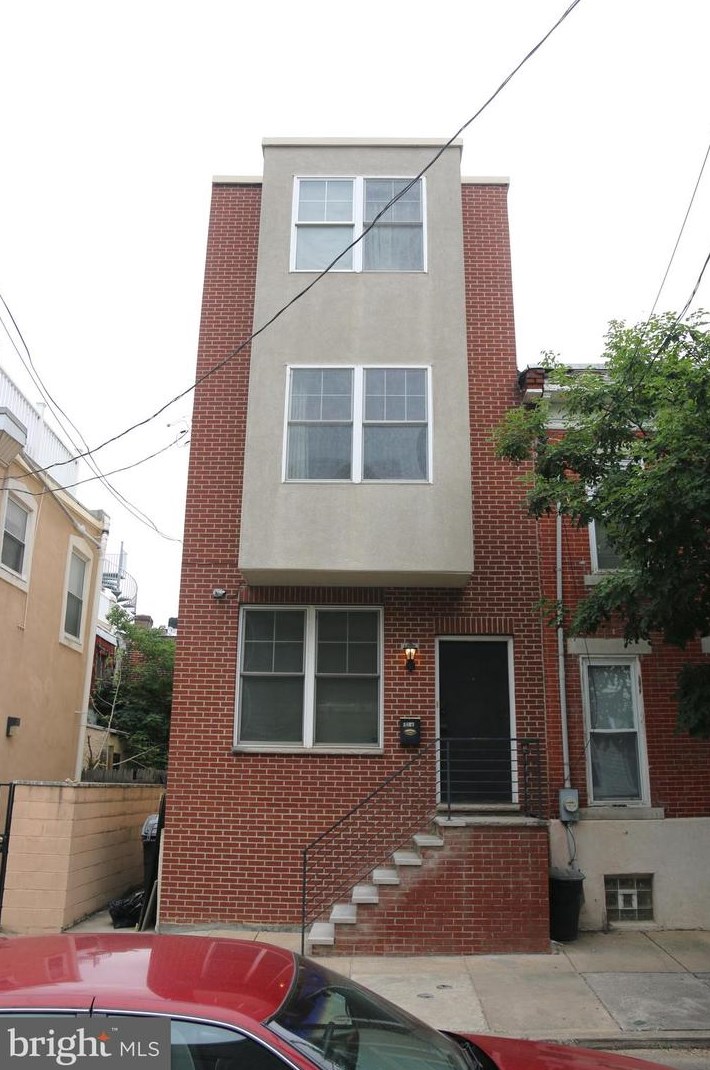 1837 Latona St, Philadelphia PA  19146-2918 exterior