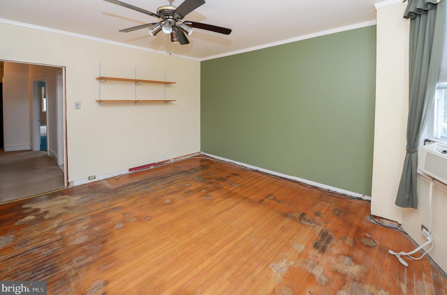 3374 Vaux St, Philadelphia PA 19129-1447 exterior