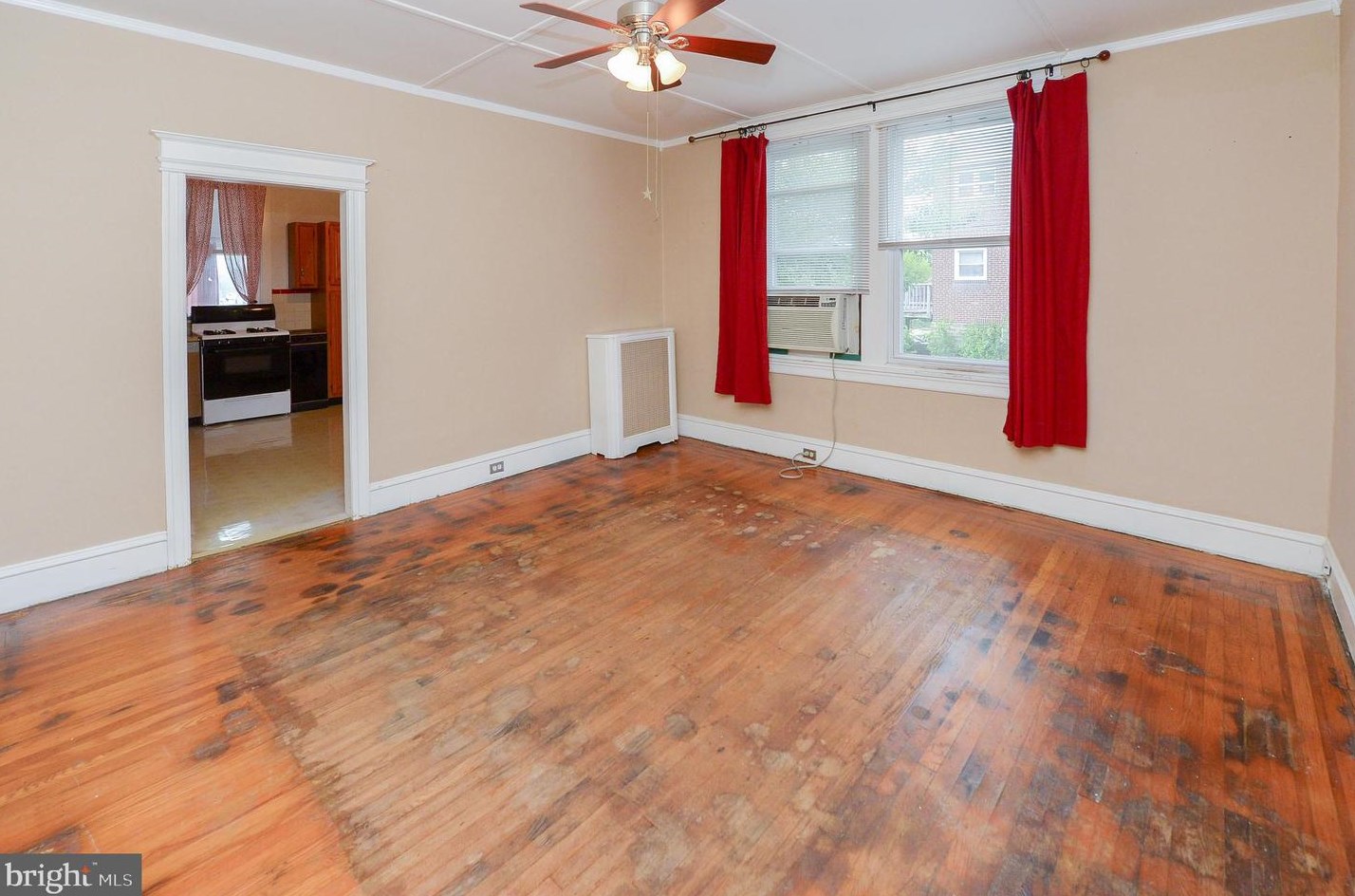 3374 Vaux St, Philadelphia PA 19129-1447 exterior