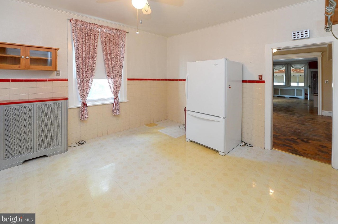 3374 Vaux St, Philadelphia PA 19129-1447 exterior