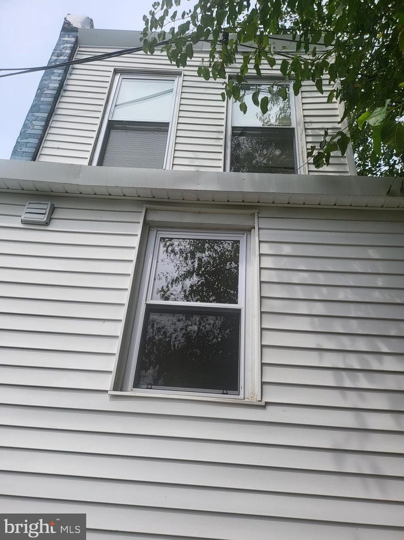 6164 Kingsessing Ave, Philadelphia PA  19142-2426 exterior