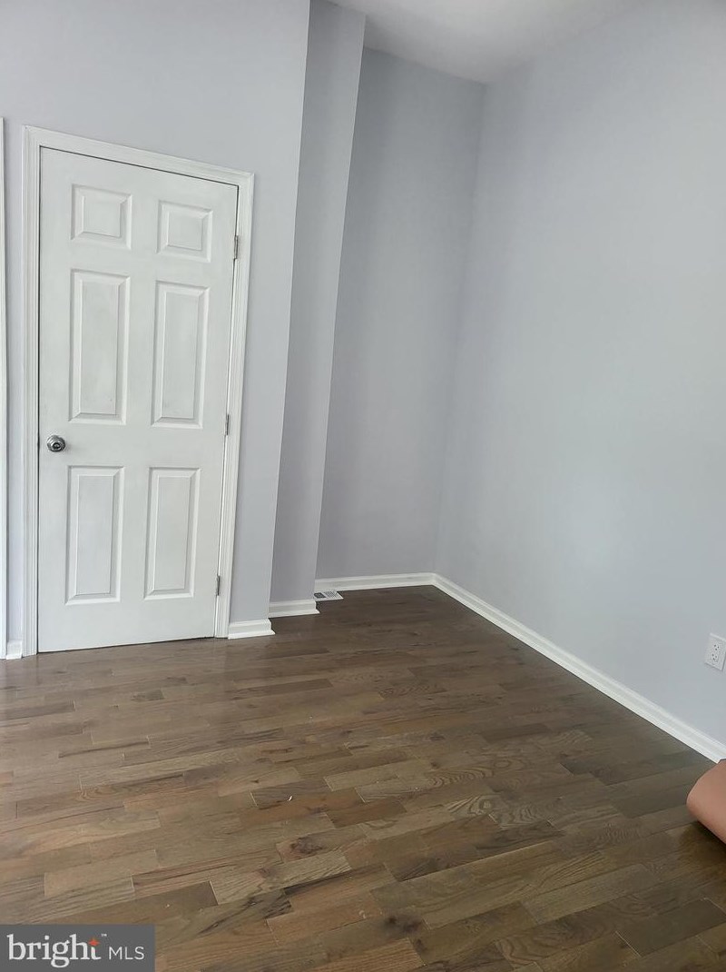 6164 Kingsessing Ave, Philadelphia PA  19142-2426 exterior