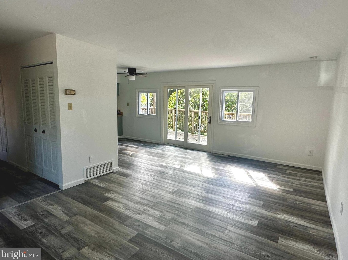 255 Greenough St, Philadelphia PA  19127-1116 exterior