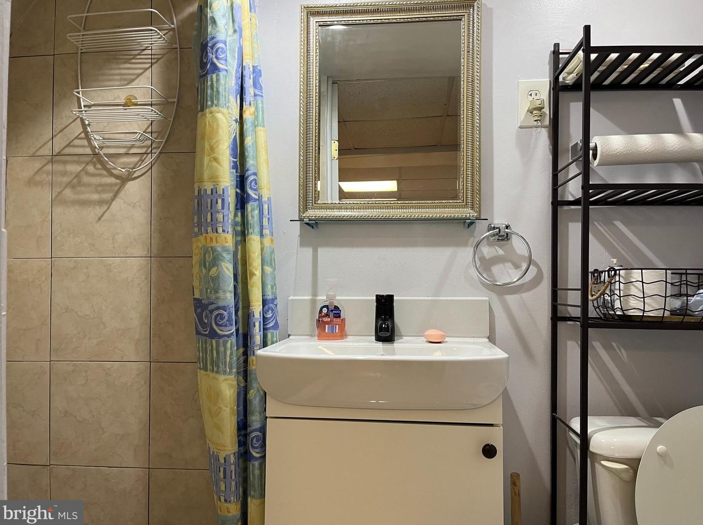 1334 Elbridge St, Philadelphia PA  19111-5511 exterior