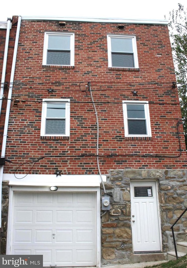 6472 Anderson St, Philadelphia PA  19119-3940 exterior