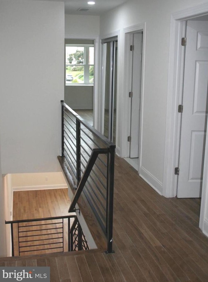 6472 Anderson St, Philadelphia PA  19119-3940 exterior
