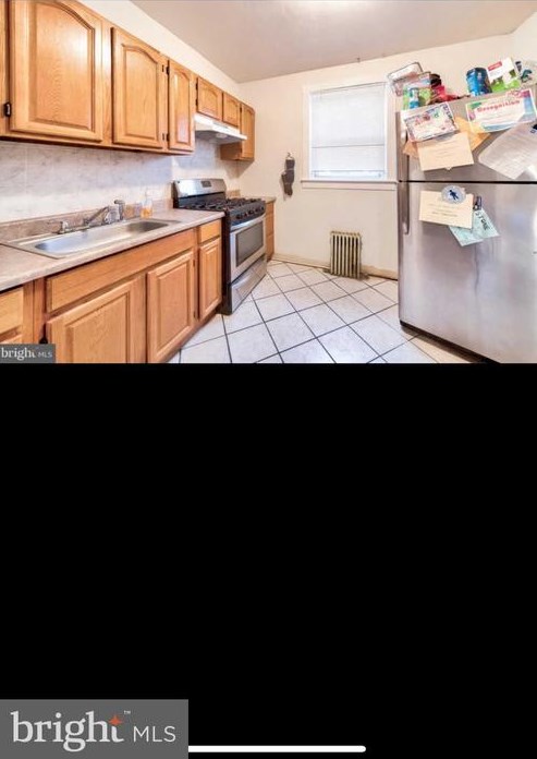 947 Carver St, Philadelphia PA  19124-1025 exterior