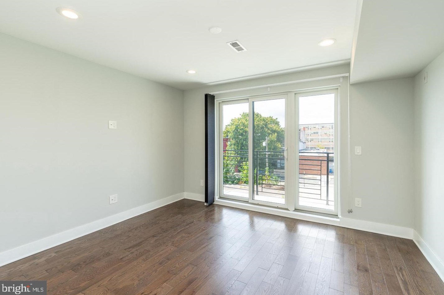 1223 25th St, Philadelphia PA 19121-4822 exterior