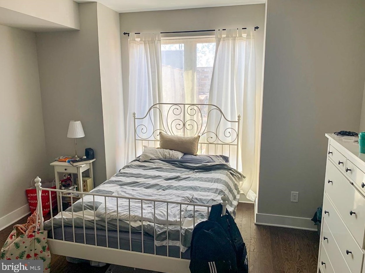 1223 25th St, Philadelphia PA 19121-4822 exterior