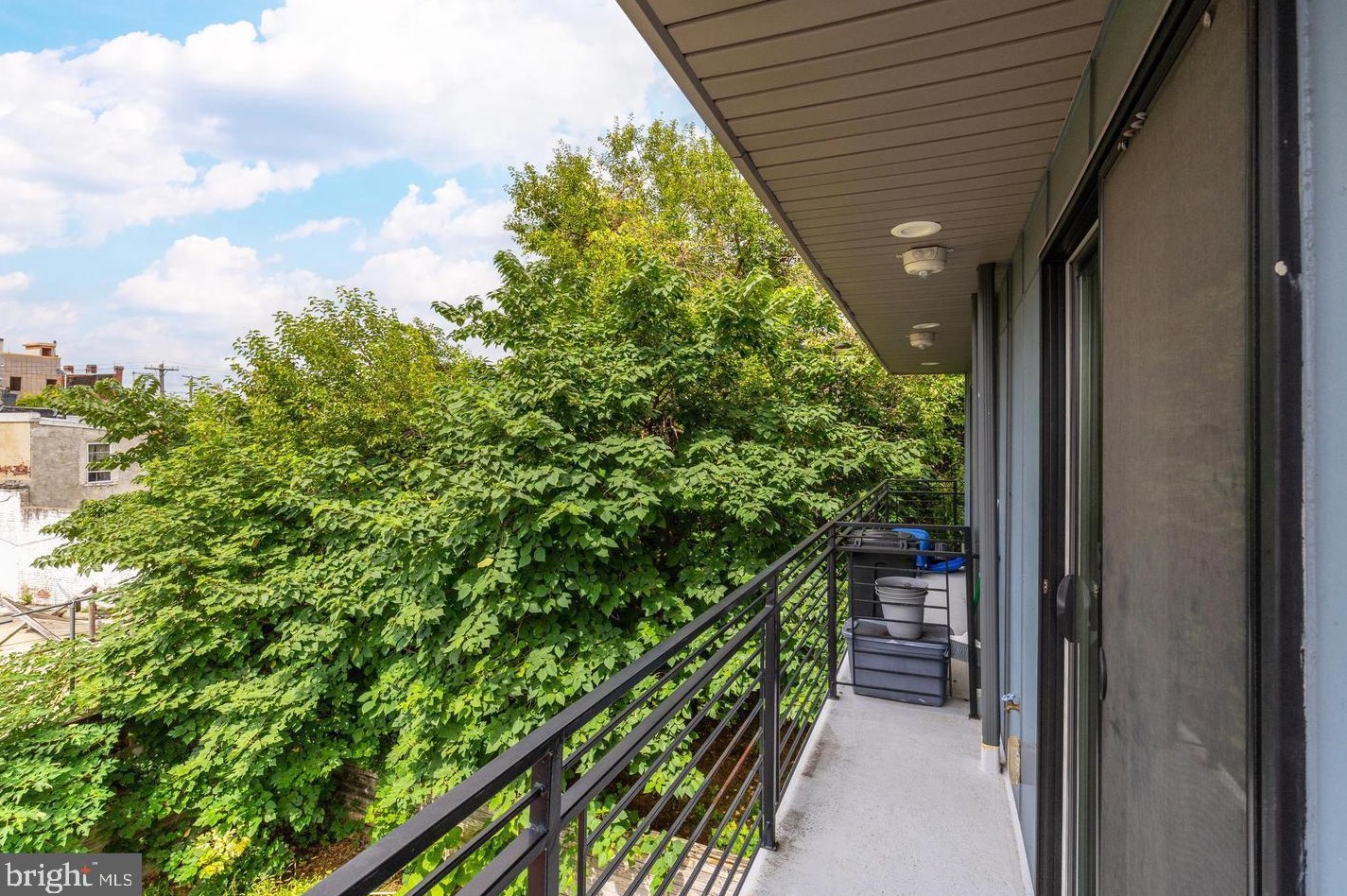 1223 25th St, Philadelphia PA 19121-4822 exterior