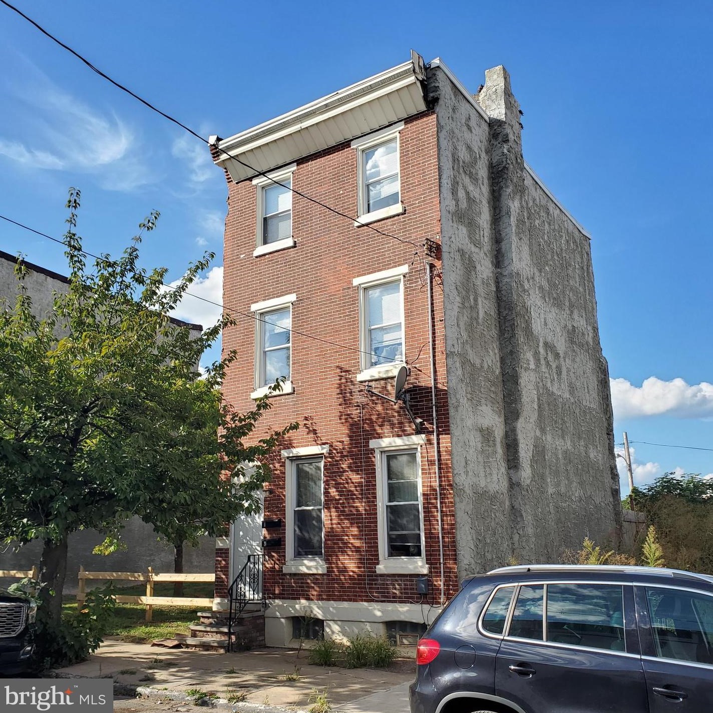2423 Jefferson St, Philadelphia PA  19121-3829 exterior