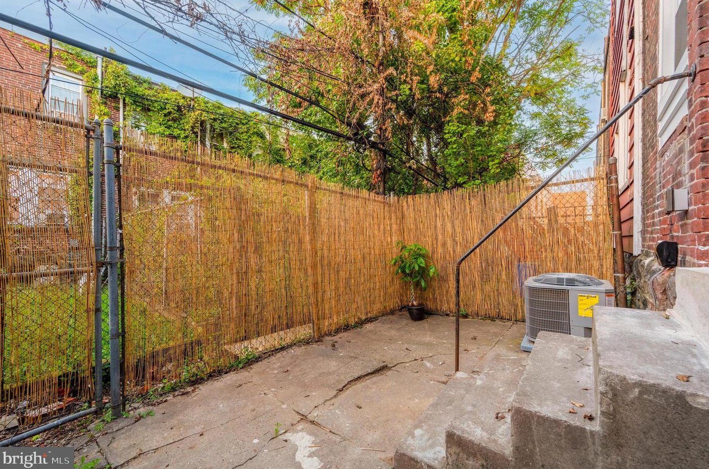 5537 Osage Ave, Philadelphia PA  19143-1315 exterior