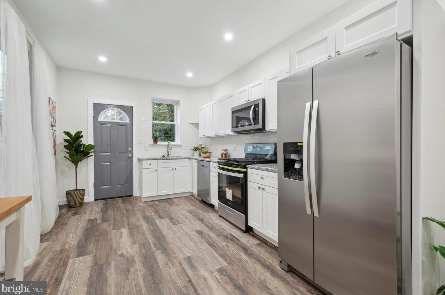 5537 Osage Ave, Philadelphia PA  19143-1315 exterior
