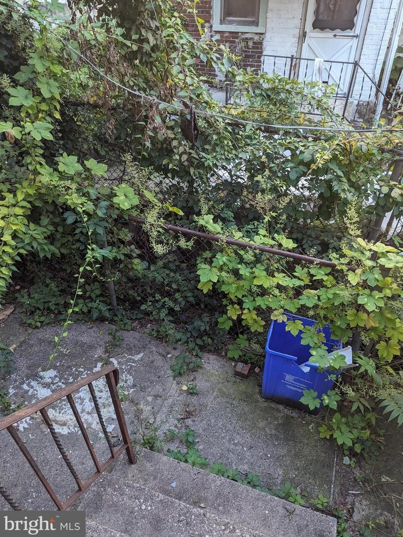 213 Horton St, Philadelphia PA 19139-1118 exterior