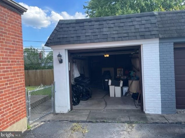 9219 Wesleyan Rd, Philadelphia PA 19114-3814 exterior