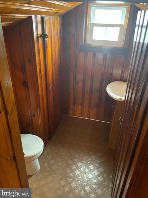 9219 Wesleyan Rd, Philadelphia PA 19114-3814 exterior