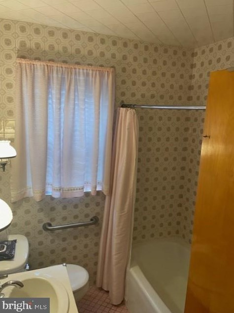 9219 Wesleyan Rd, Philadelphia PA 19114-3814 exterior