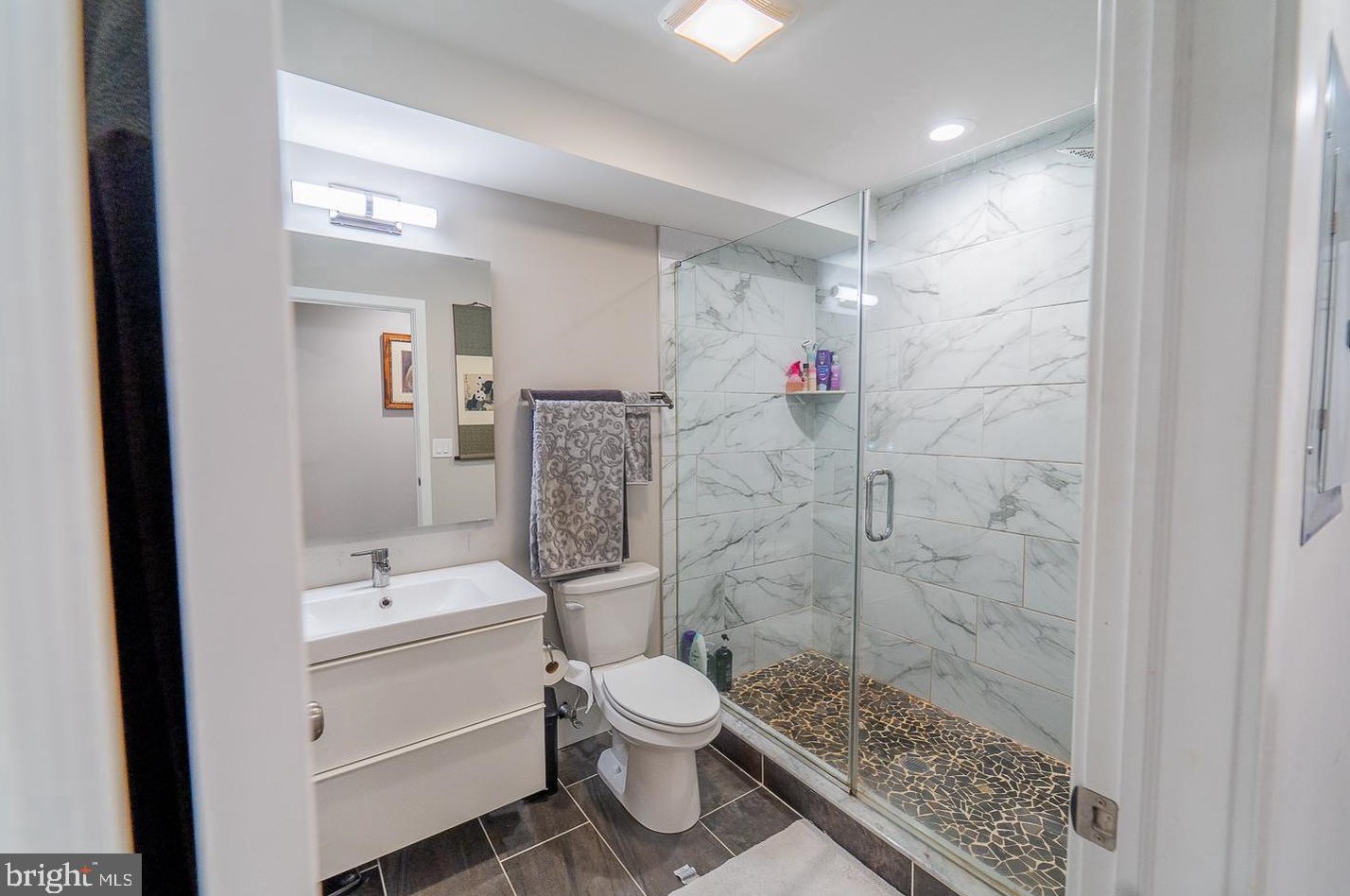 1250 25th St, Philadelphia PA 19121-4823 exterior