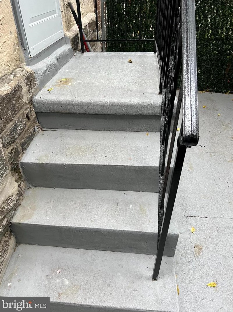 5734 Malcolm St, Philadelphia PA  19143-4509 exterior