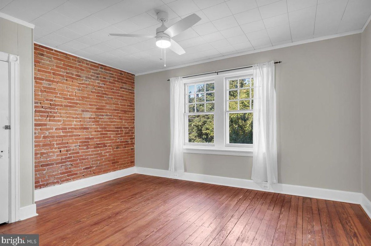 128 Pomona St, Philadelphia PA  19144-1916 exterior