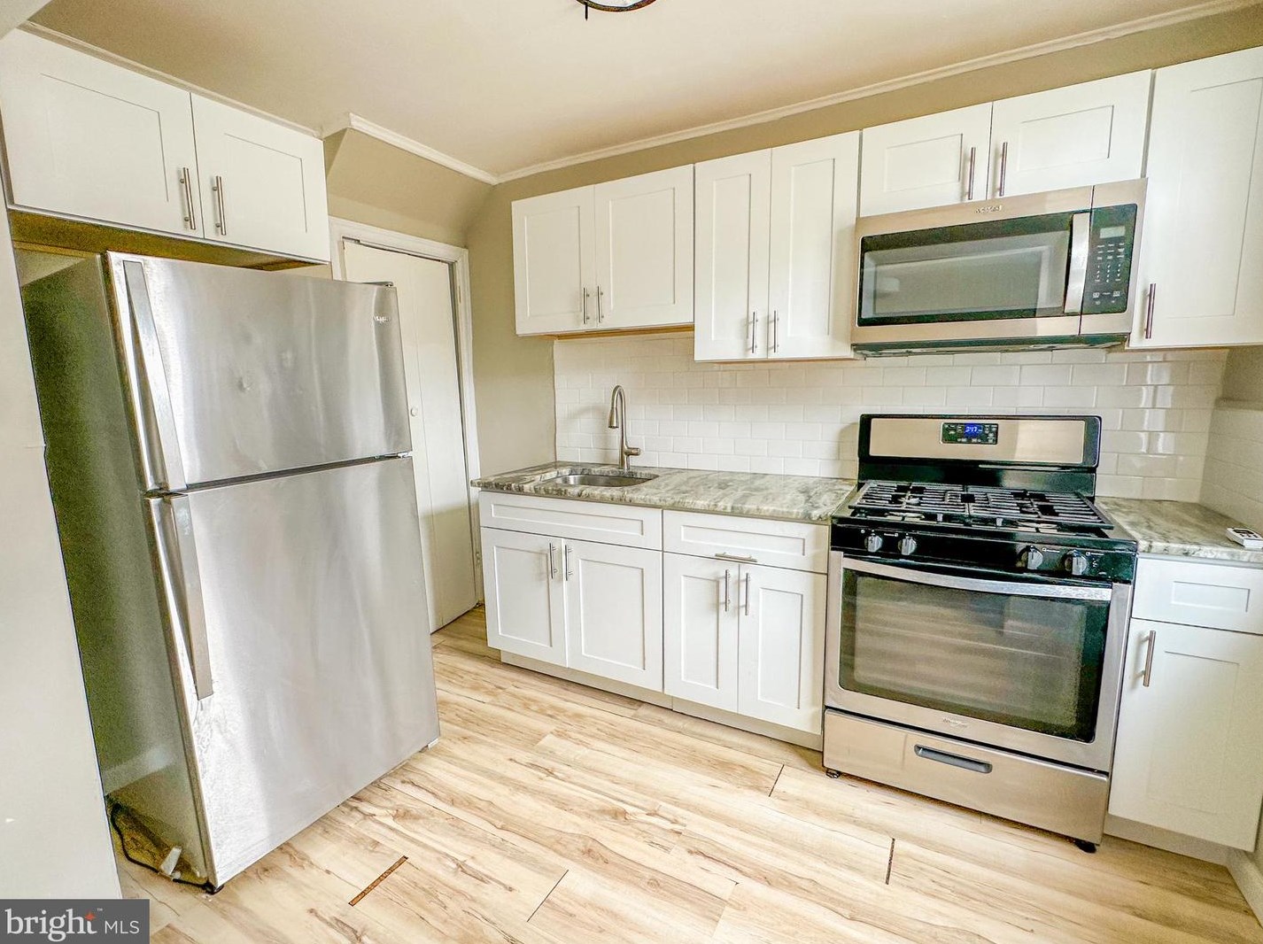 3942 Claridge St, Philadelphia PA  19124-5502 exterior