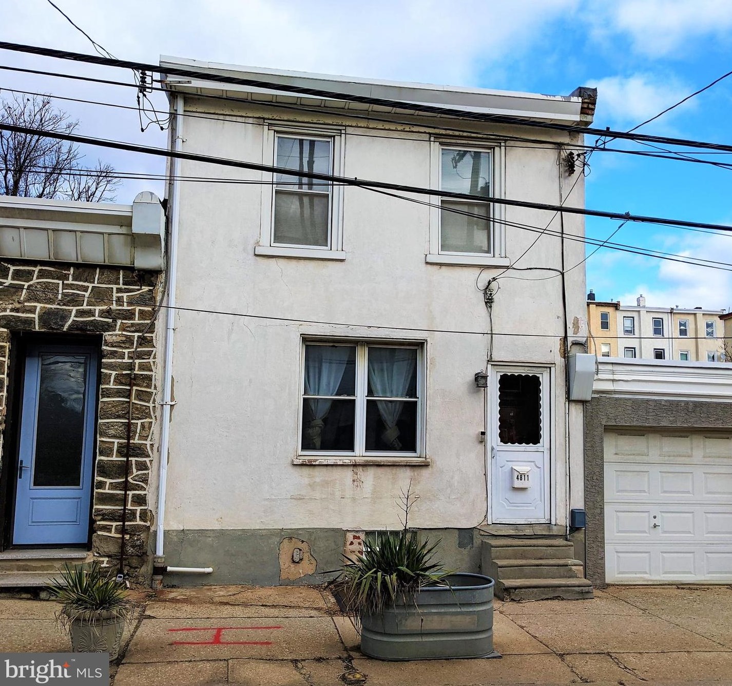 4811 Umbria St, Philadelphia PA  19127-1916 exterior