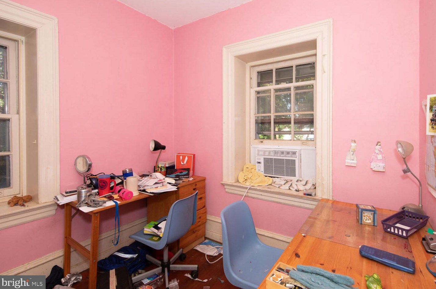 3815 Stokley St, Philadelphia PA  19129-1140 exterior