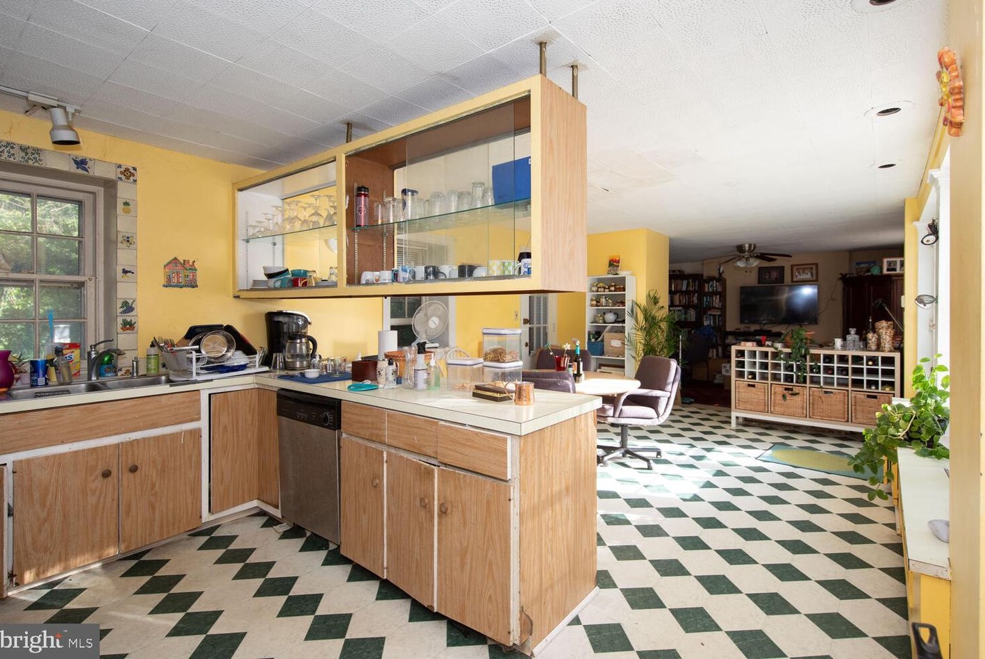 3815 Stokley St, Philadelphia PA  19129-1140 exterior