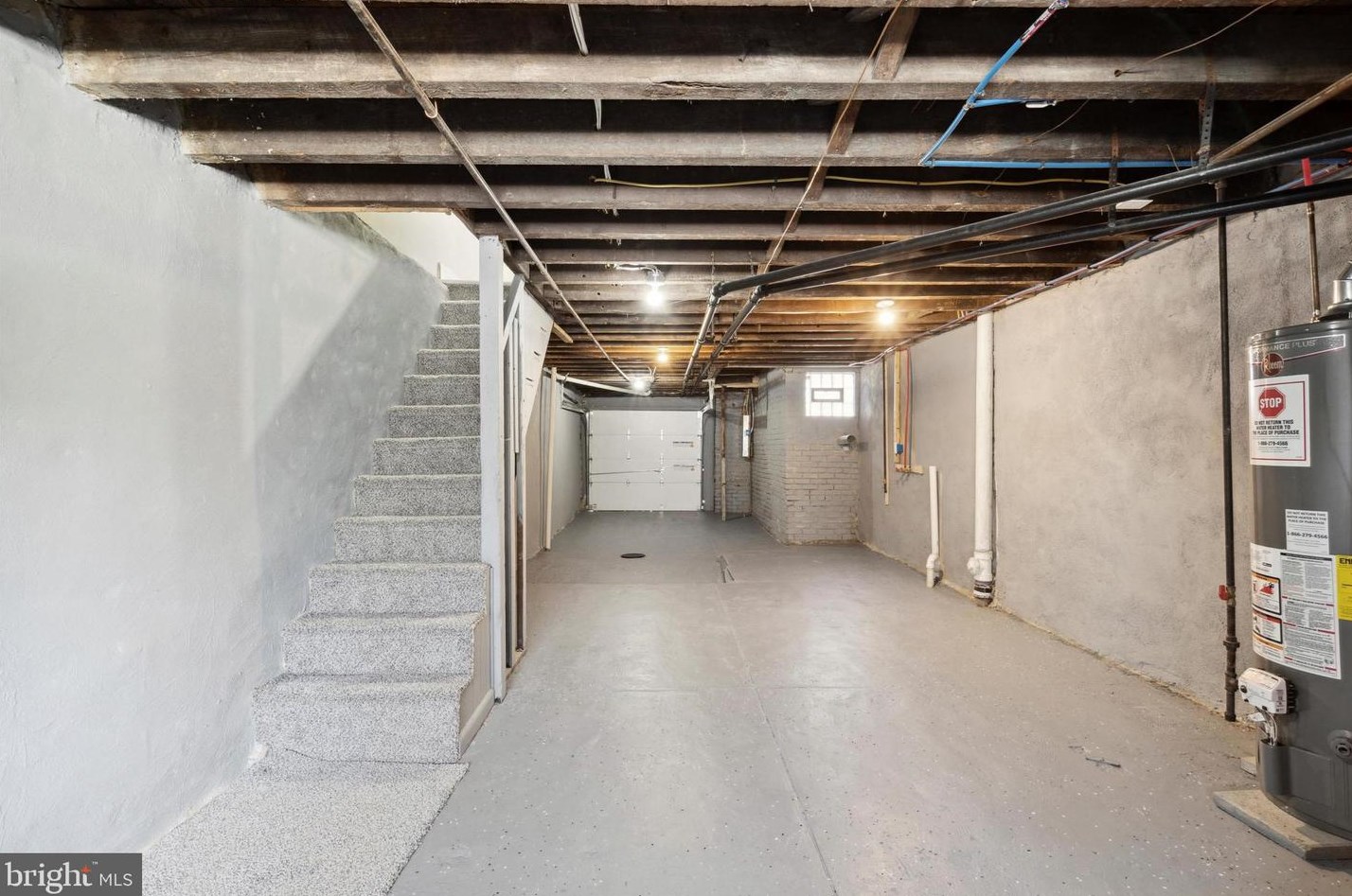 917 Sanger St, Philadelphia PA 19124-1106 exterior