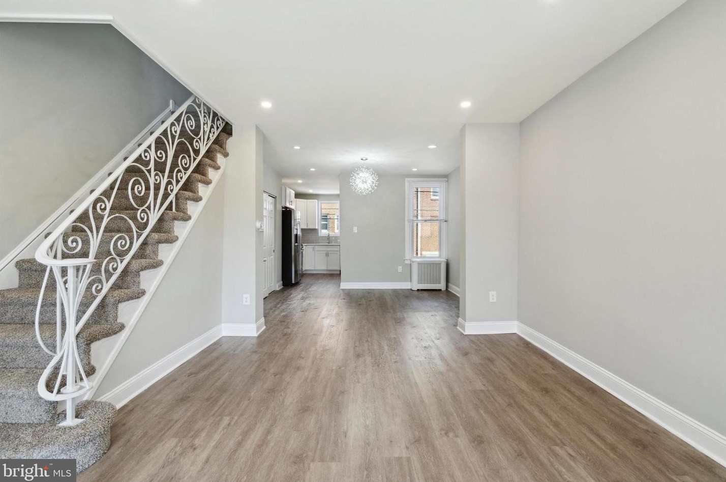 917 Sanger St, Philadelphia PA 19124-1106 exterior