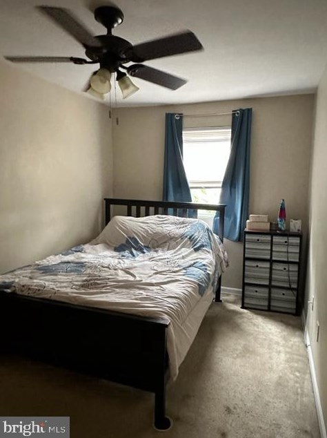 8026 Chelwynde Ave, Philadelphia PA 19153-1108 exterior