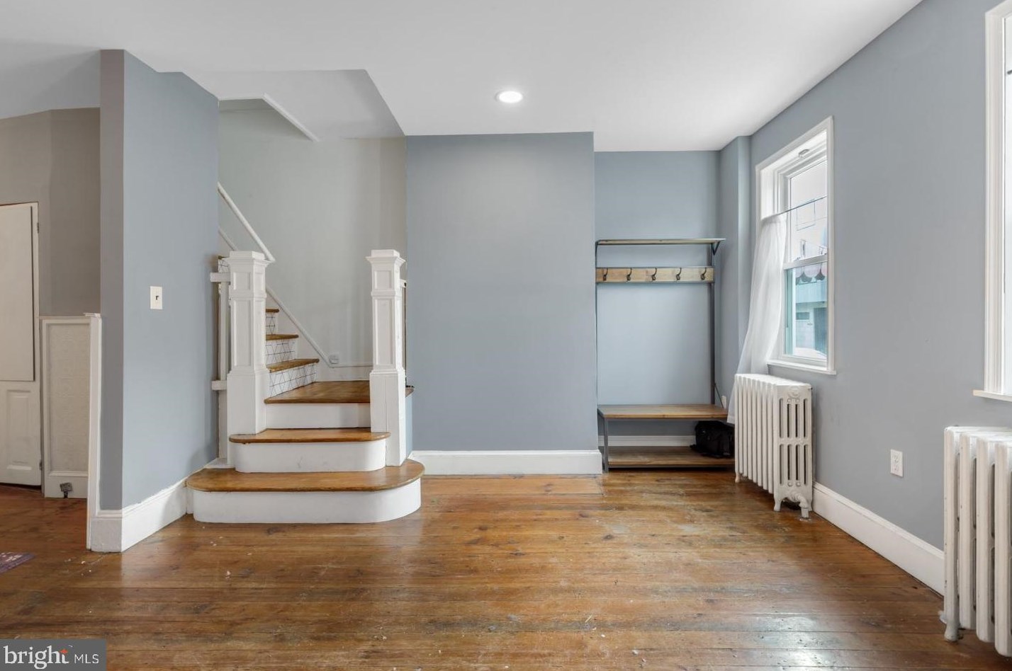 1137 Palmer St, Philadelphia PA  19125-4220 exterior