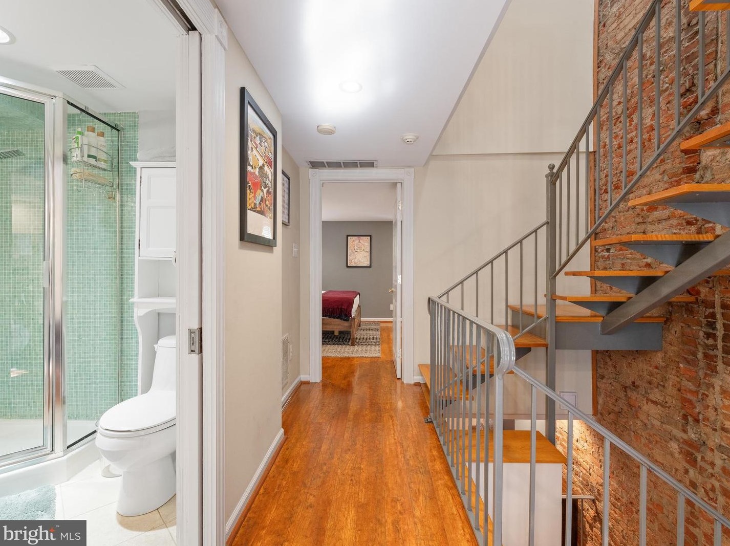 1732 Montrose St, Philadelphia PA  19146-1912 exterior