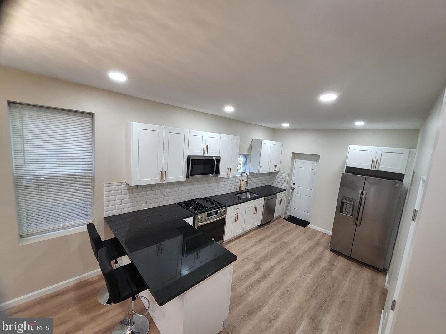 5051 Haverford Ave, Philadelphia PA 19104-1823 exterior