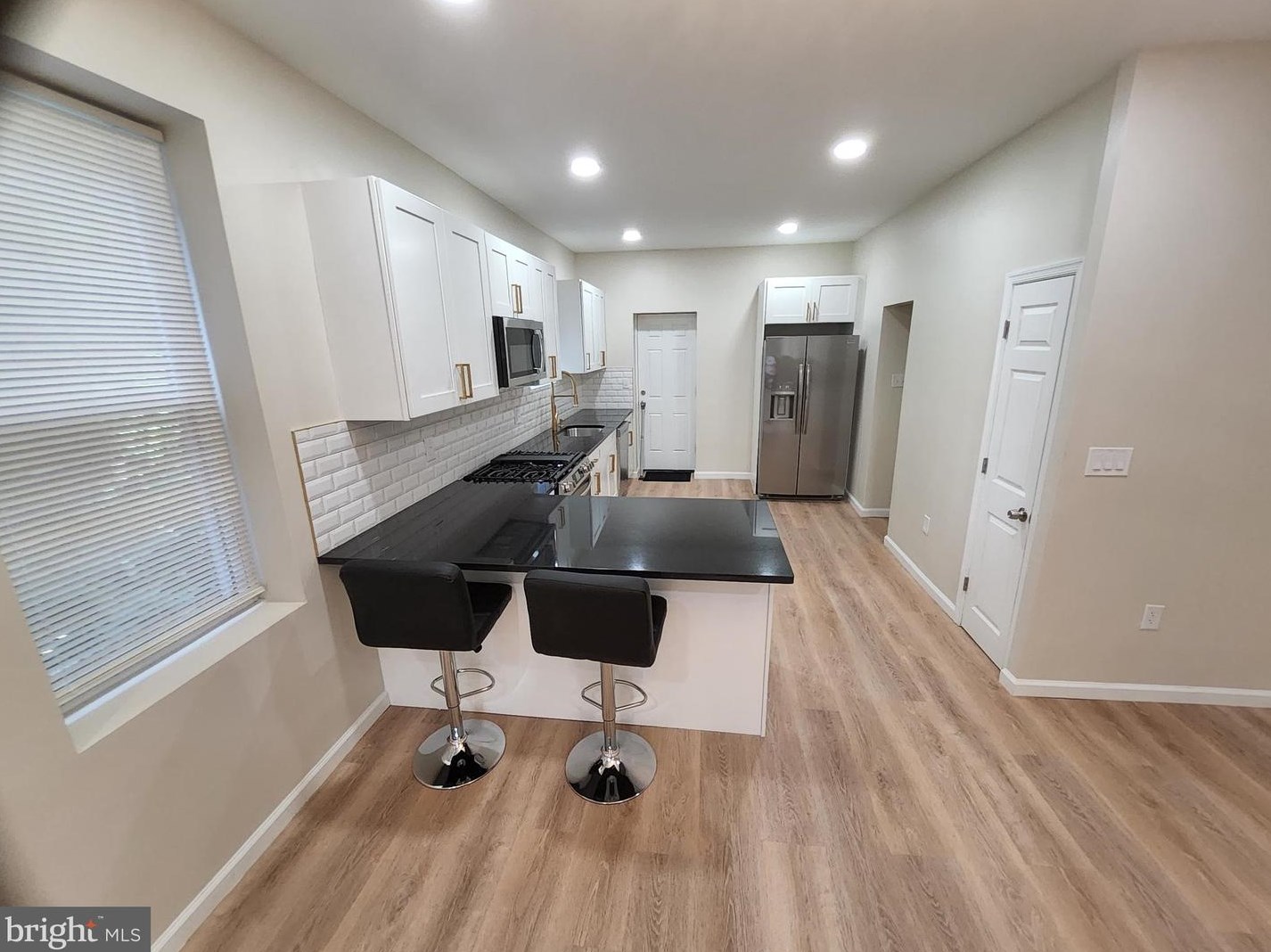 5051 Haverford Ave, Philadelphia PA 19104-1823 exterior