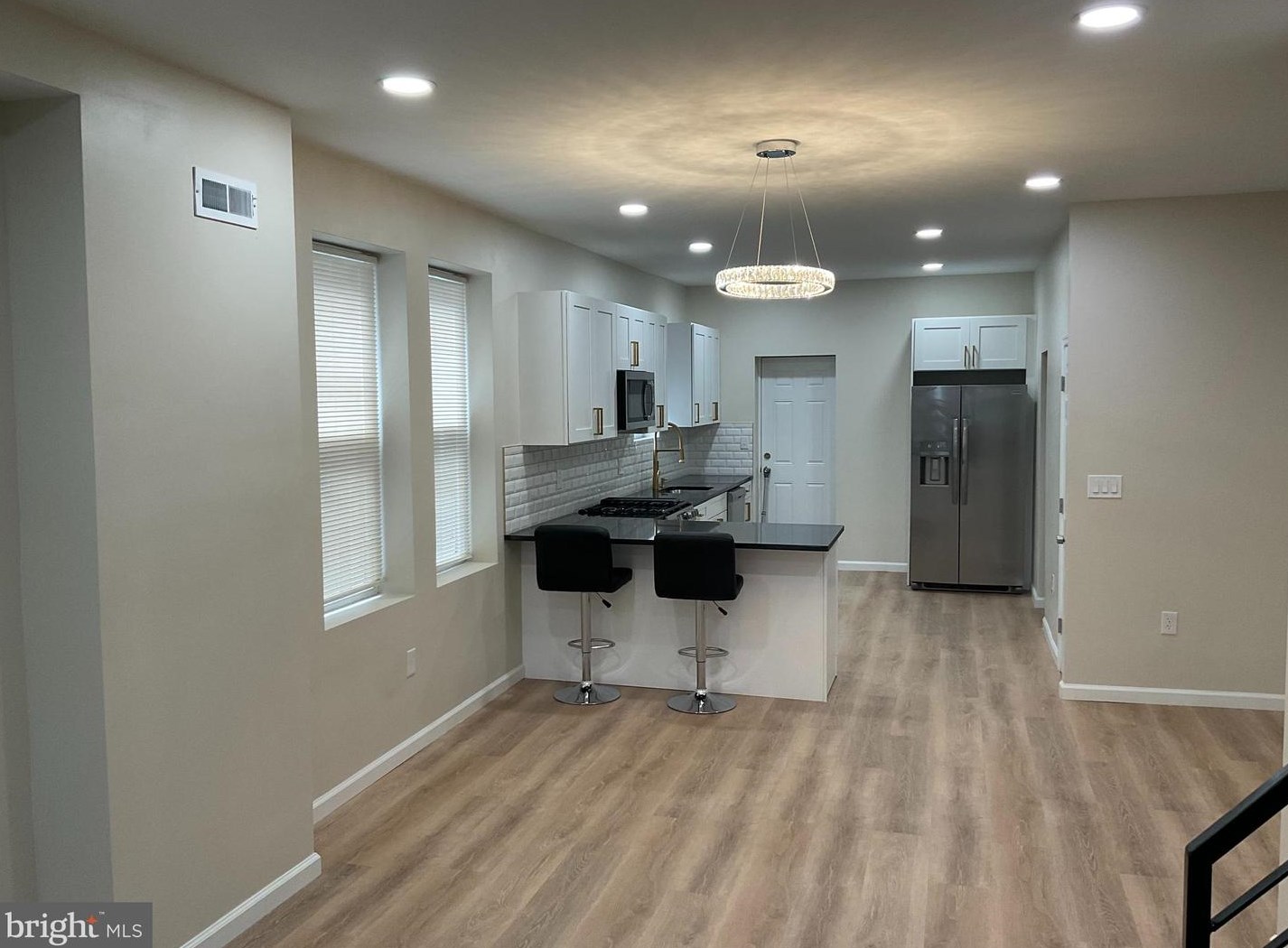 5051 Haverford Ave, Philadelphia PA 19104-1823 exterior