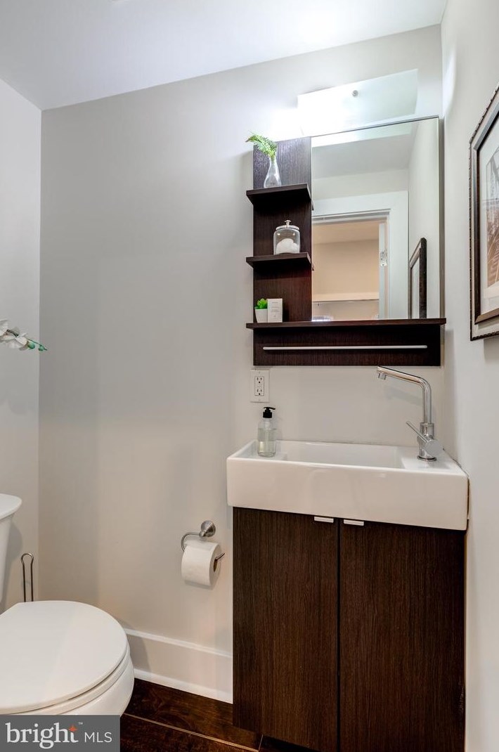 2221 Susquehanna Ave, Philadelphia PA 19121-0013 exterior