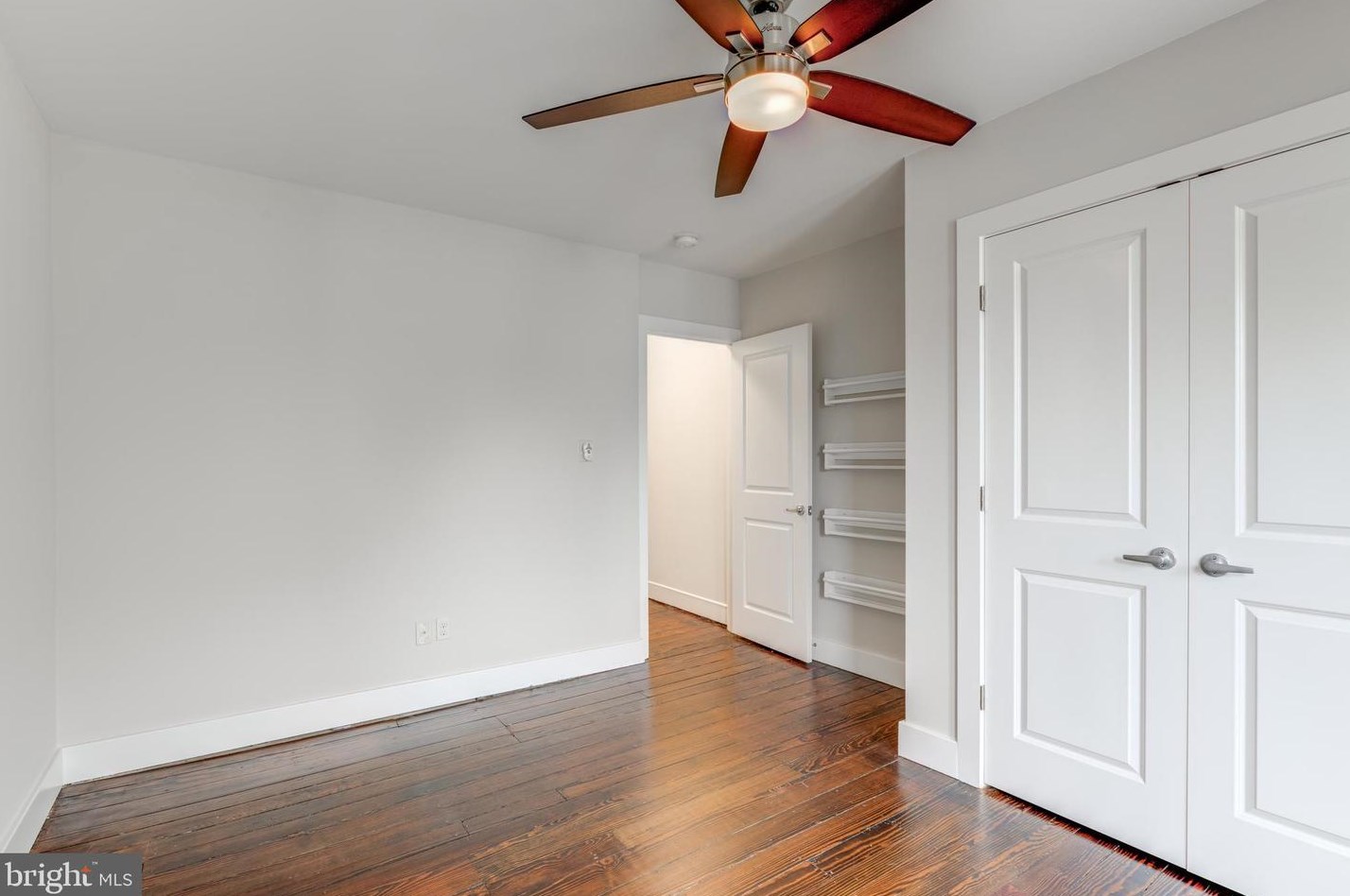 2221 Susquehanna Ave, Philadelphia PA 19121-0013 exterior