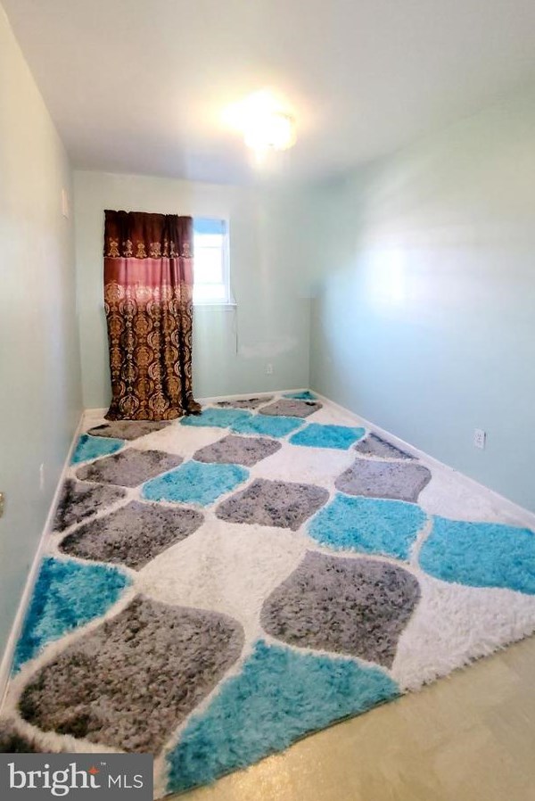 2141 Hoffnagle St, Philadelphia PA  19152-2408 exterior