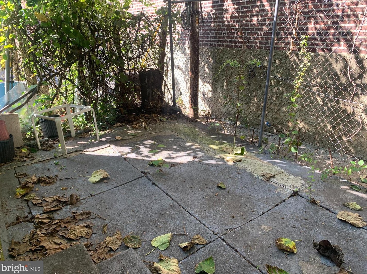 2442 33rd St, Philadelphia PA  19132-2805 exterior