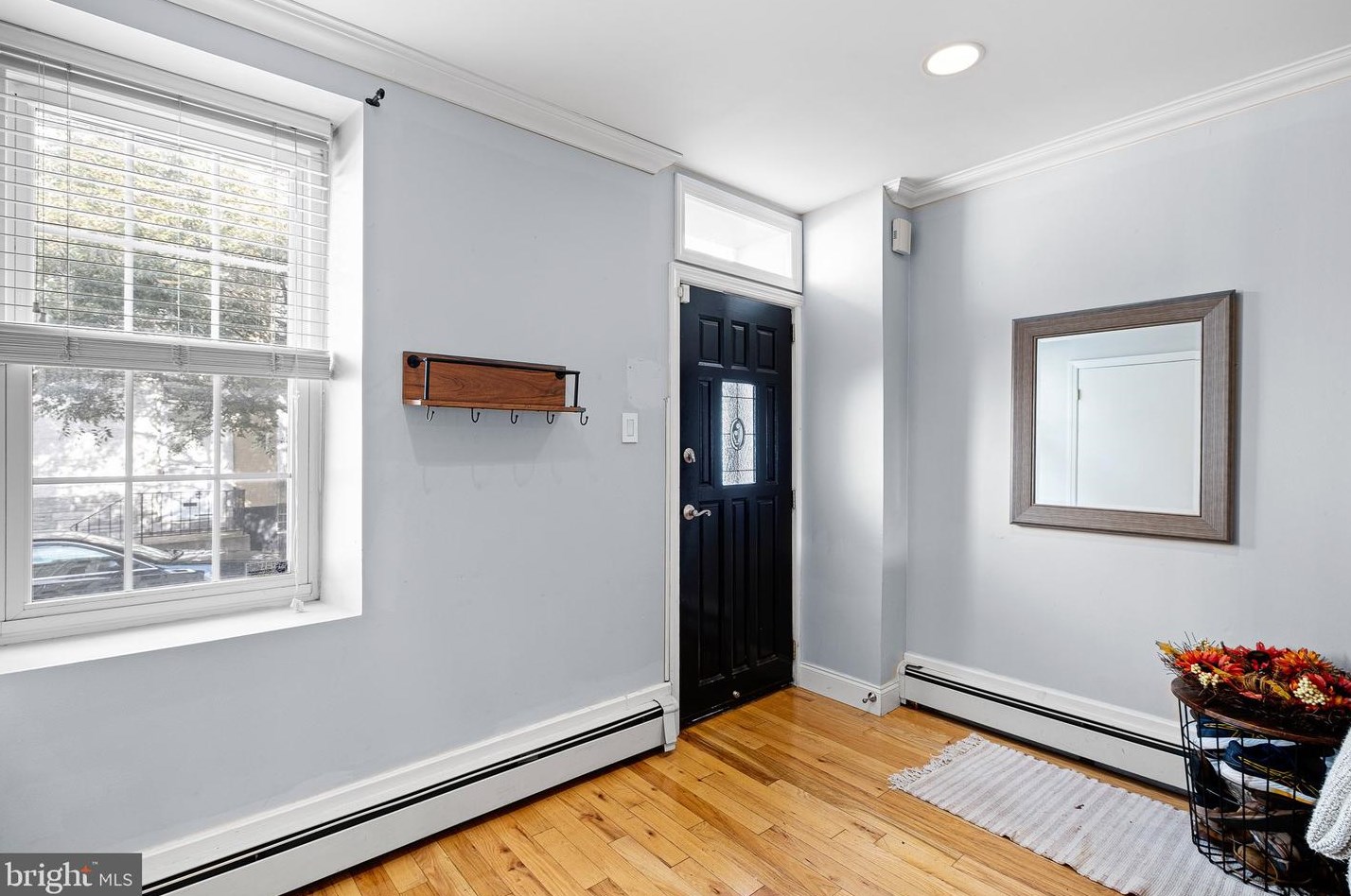 147 East St, Philadelphia PA  19127-1805 exterior