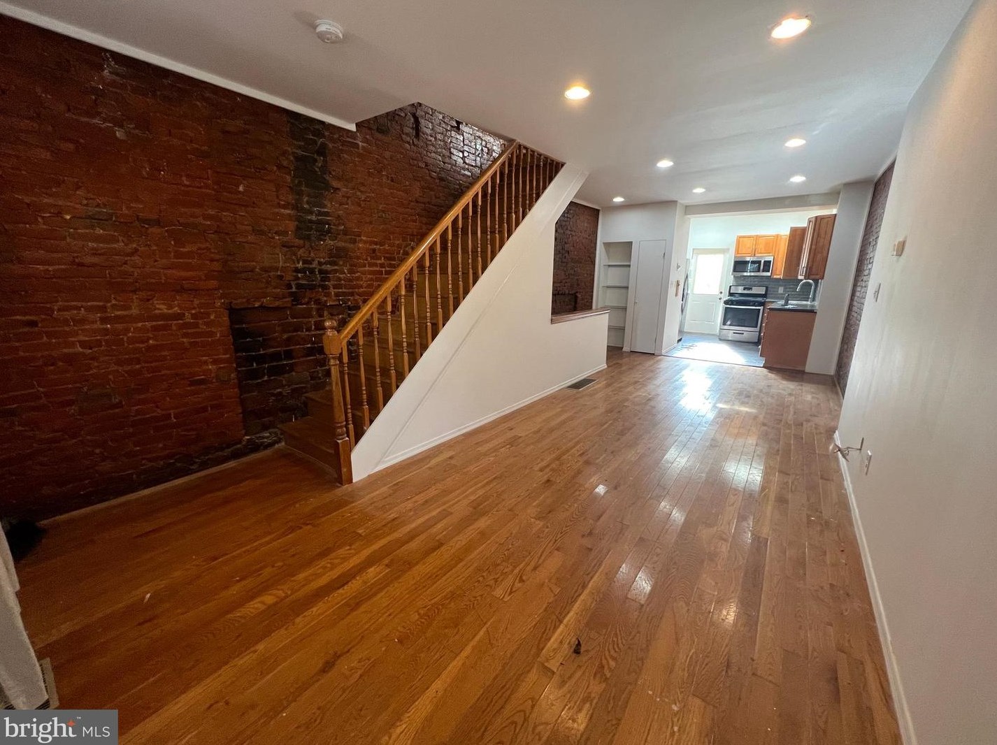 2207 Martha St, Philadelphia PA  19125-2025 exterior
