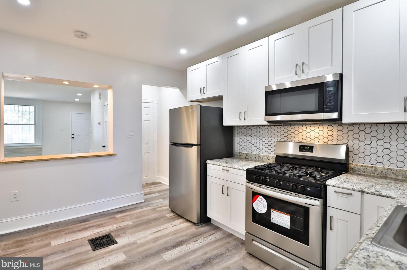 6408 Lambert St, Philadelphia PA  19138-3020 exterior