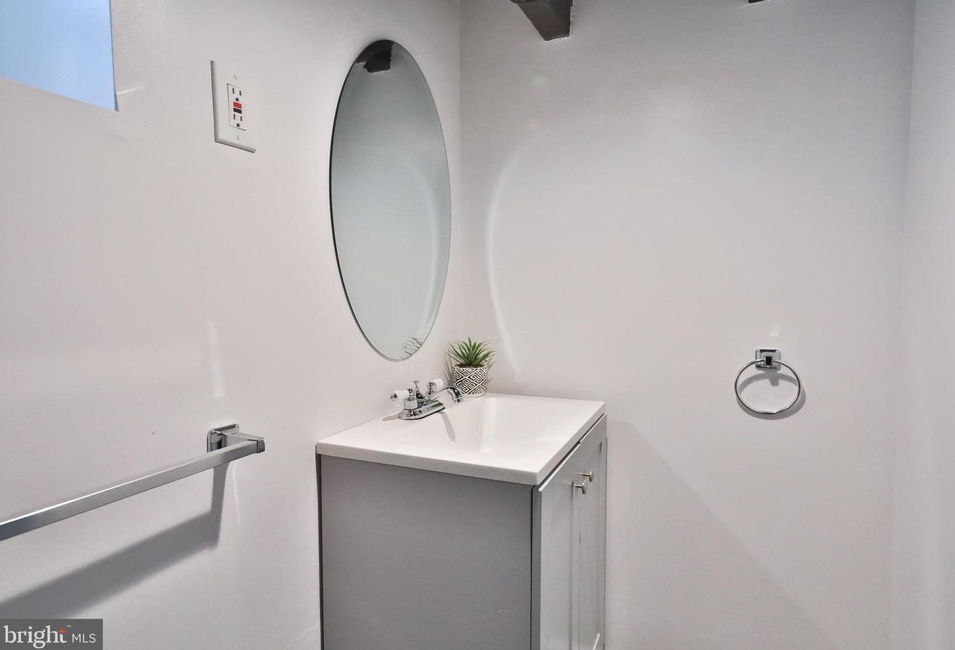 6408 Lambert St, Philadelphia PA  19138-3020 exterior