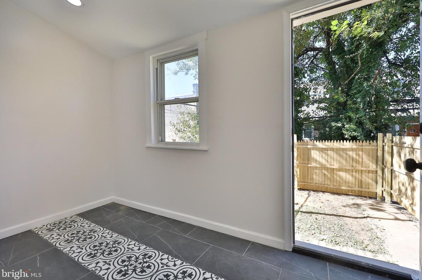 6408 Lambert St, Philadelphia PA  19138-3020 exterior