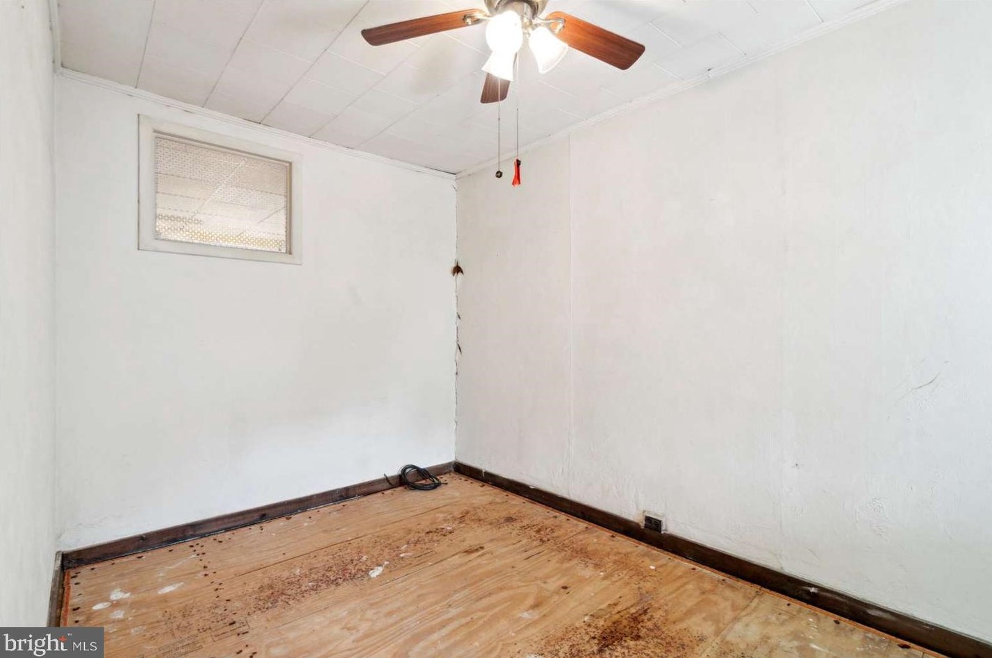 308 Tree St, Philadelphia PA  19148-3311 exterior