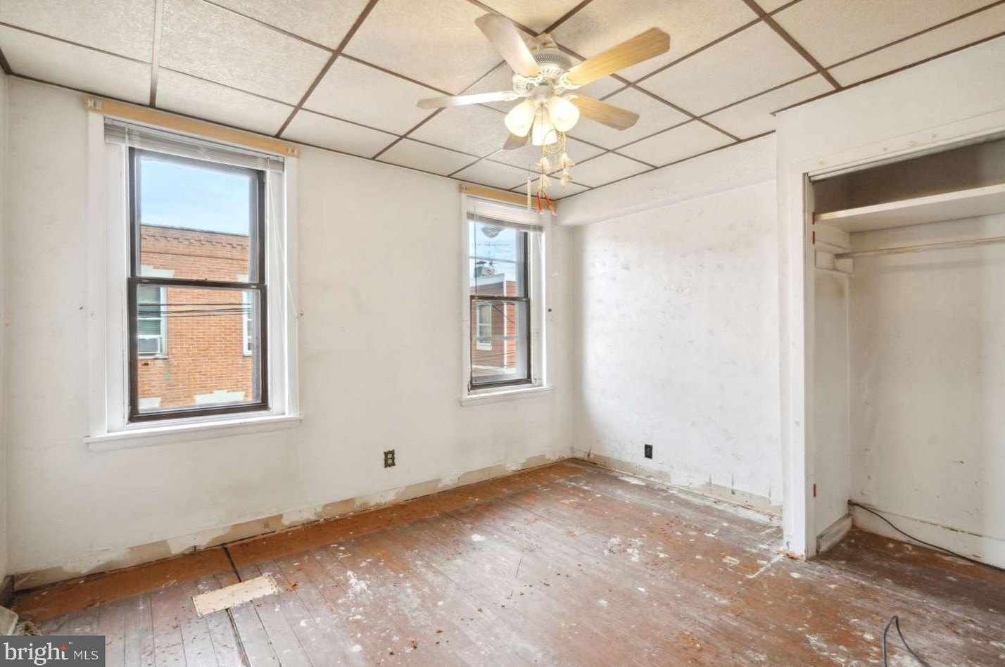 308 Tree St, Philadelphia PA  19148-3311 exterior